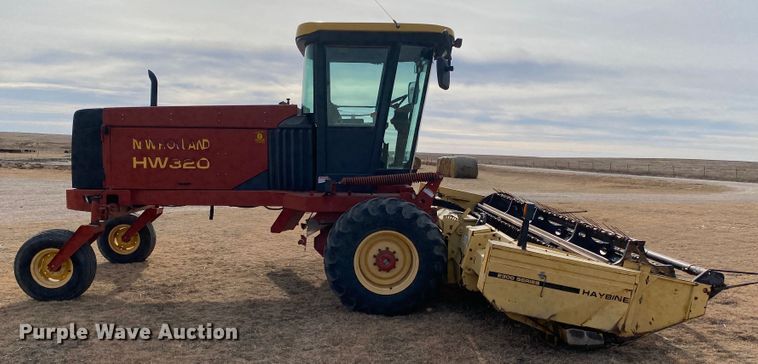 image for item DL1286 2001 New Holland HW320  windrower
