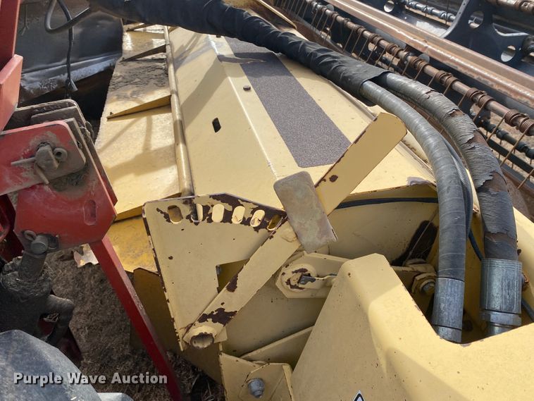 image for item DL1286 2001 New Holland HW320  windrower