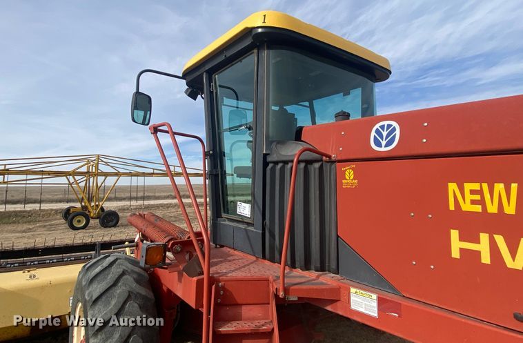 image for item DL1286 2001 New Holland HW320  windrower