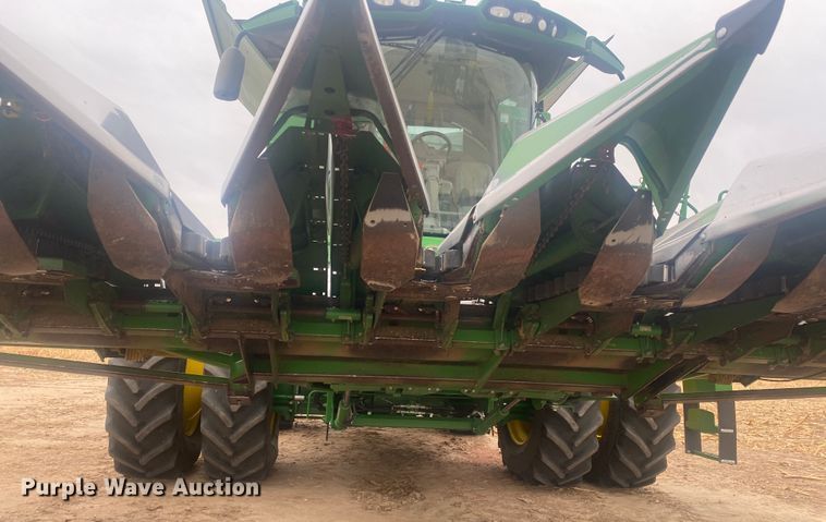image for item DL1291 John Deere 653A  all-crop head