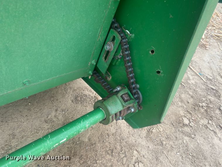 image for item DL1291 John Deere 653A  all-crop head