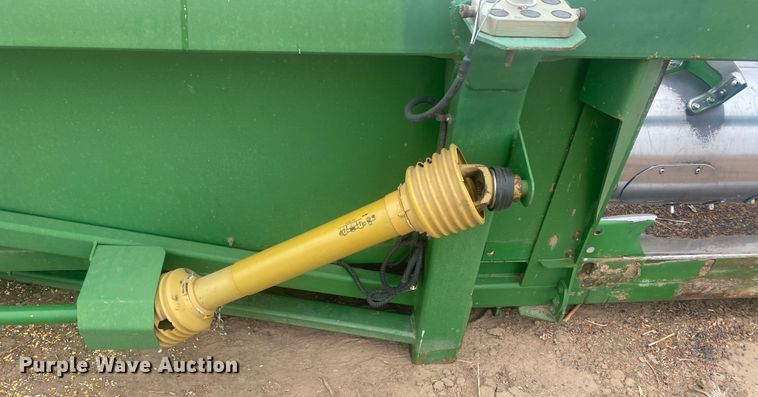 image for item DL1291 John Deere 653A  all-crop head