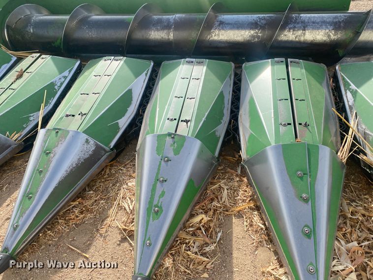 image for item DL1292 John Deere 853A  all-crop head