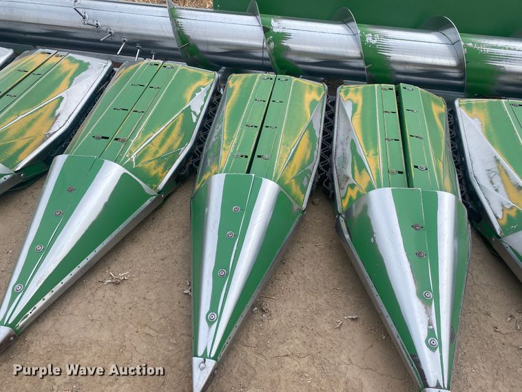 image for item DL1294 John Deere 253  all-crop head