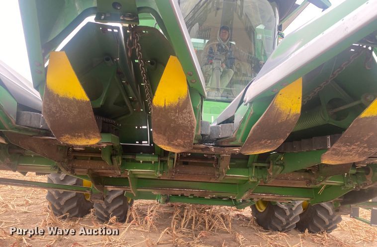 image for item DL1294 John Deere 253  all-crop head