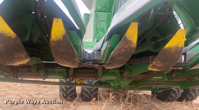 image for item DL1294 John Deere 253  all-crop head