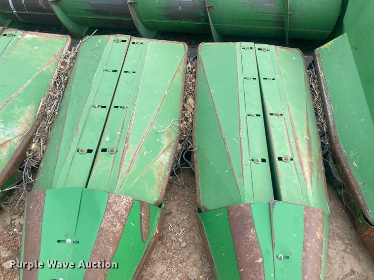 image for item DL1297 John Deere 853A  all-crop head