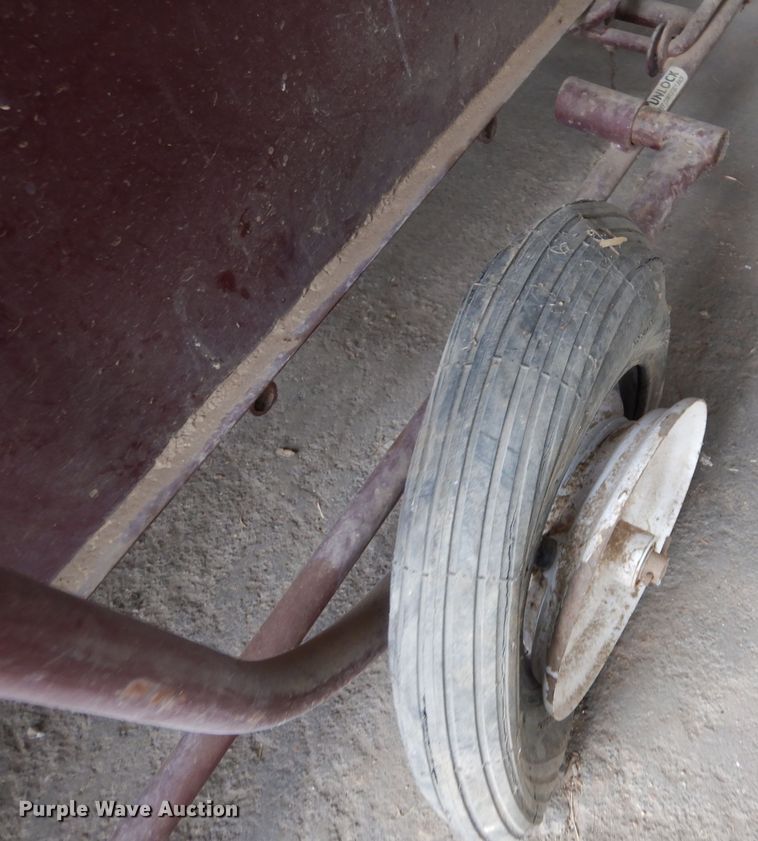 image for item DL1298 WW Livestock Systems  livestock scale