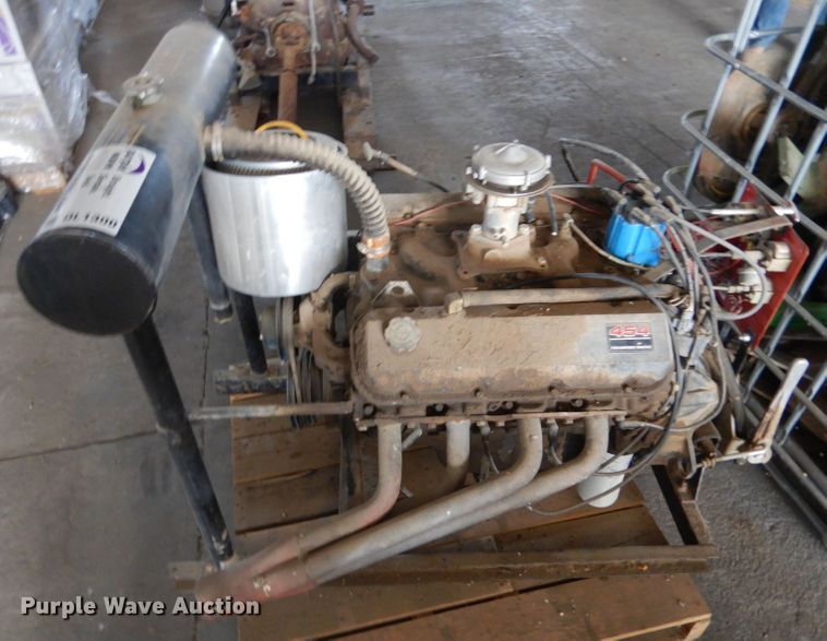 image for item DL1300 General Motors  454 engine