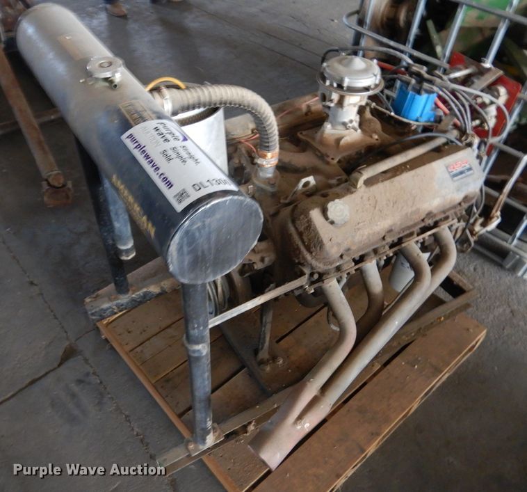 image for item DL1300 General Motors  454 engine