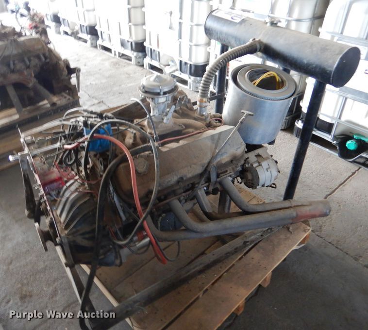 image for item DL1300 General Motors  454 engine