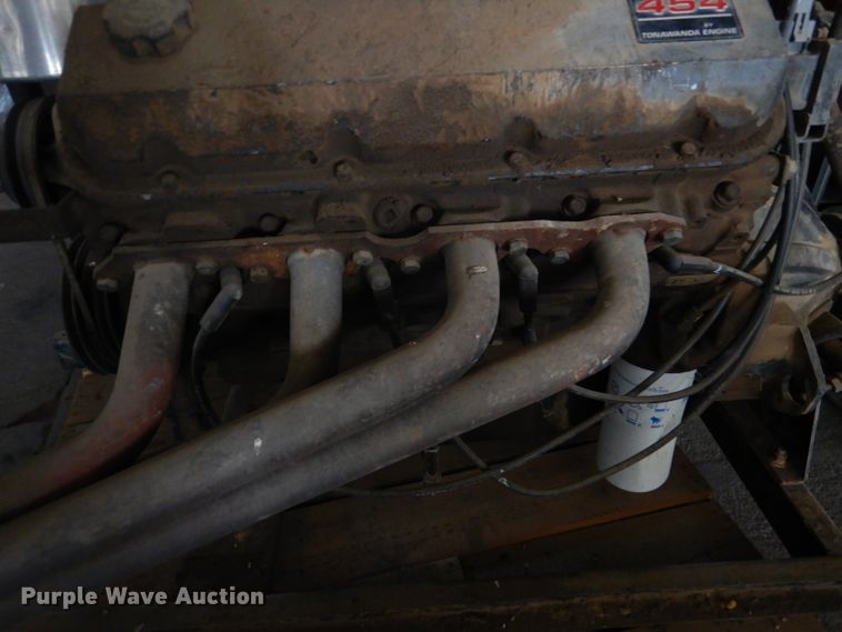 image for item DL1300 General Motors  454 engine