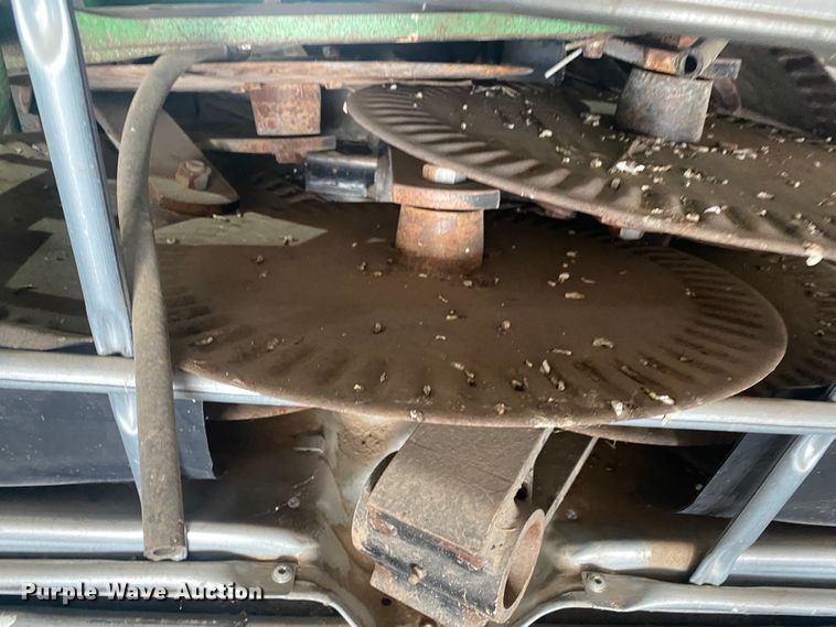 image for item DL1302 Planter row units