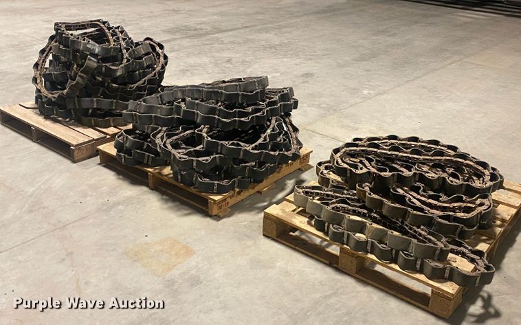 image for item DL1304 Approximately 43 feeder belts