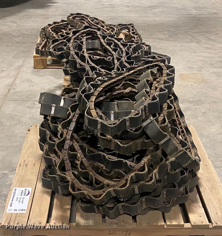 image for item DL1304 Approximately 43 feeder belts