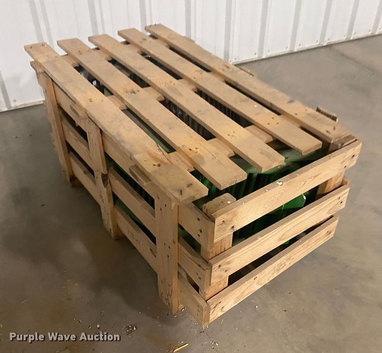 image for item DL1305 John Deere  concaves