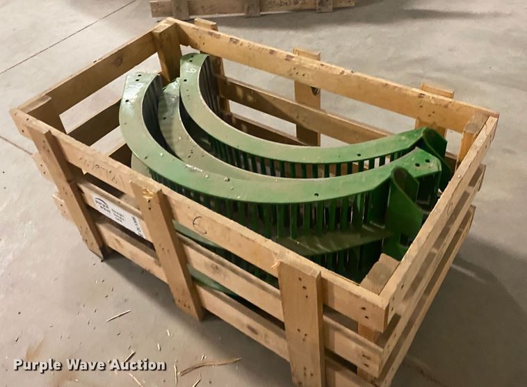 image for item DL1306 John Deere  concaves