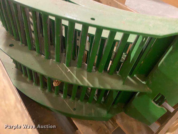 image for item DL1306 John Deere  concaves