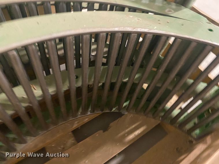 image for item DL1306 John Deere  concaves