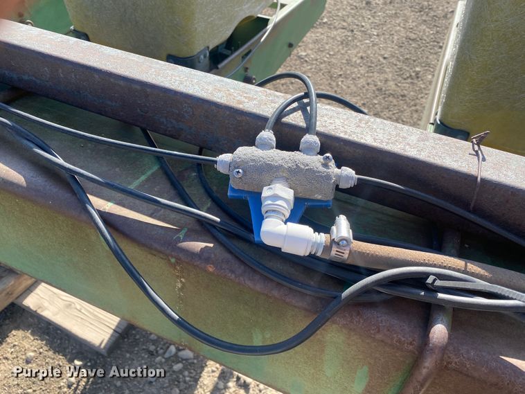 image for item DL1308 John Deere P7100  planter