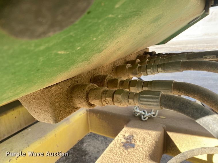 image for item DL1313 2007 John Deere 9220  4WD tractor