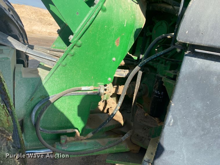 image for item DL1313 2007 John Deere 9220  4WD tractor