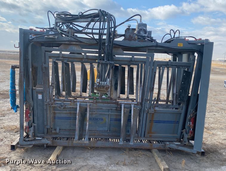 image for item DL1315 Moly  squeeze chute