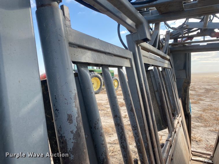 image for item DL1315 Moly  squeeze chute