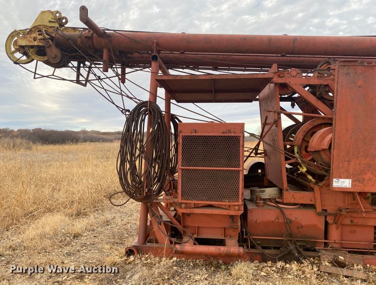 image for item DL1317 1955 Walker-Neer S-33  pulling unit