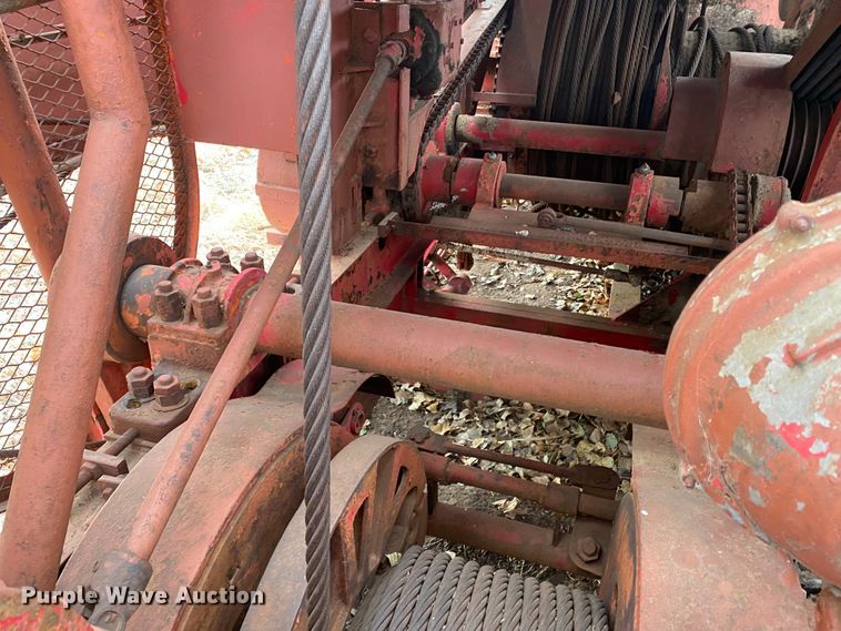 image for item DL1317 1955 Walker-Neer S-33  pulling unit