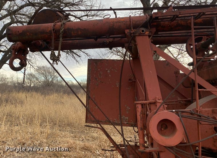 image for item DL1317 1955 Walker-Neer S-33  pulling unit