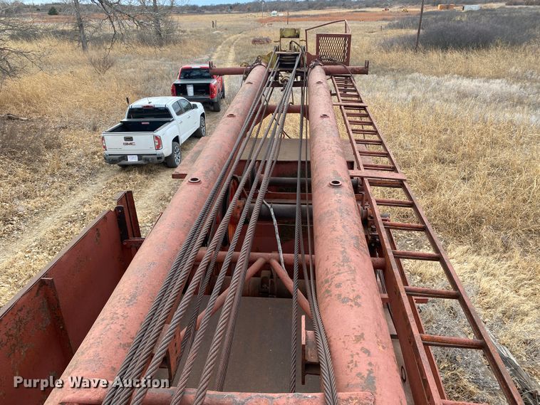 image for item DL1317 1955 Walker-Neer S-33  pulling unit