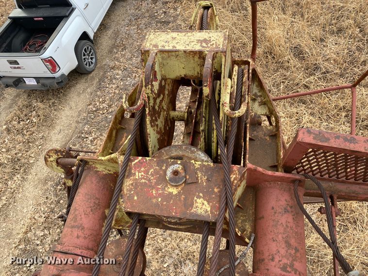 image for item DL1317 1955 Walker-Neer S-33  pulling unit