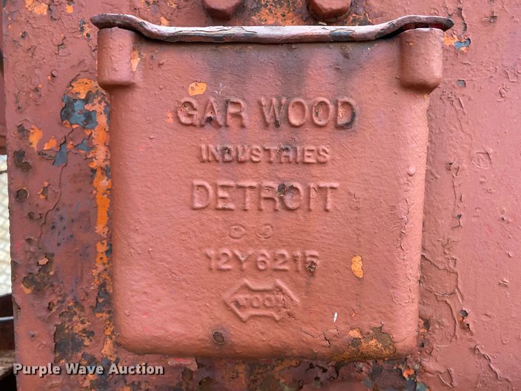 image for item DL1317 1955 Walker-Neer S-33  pulling unit