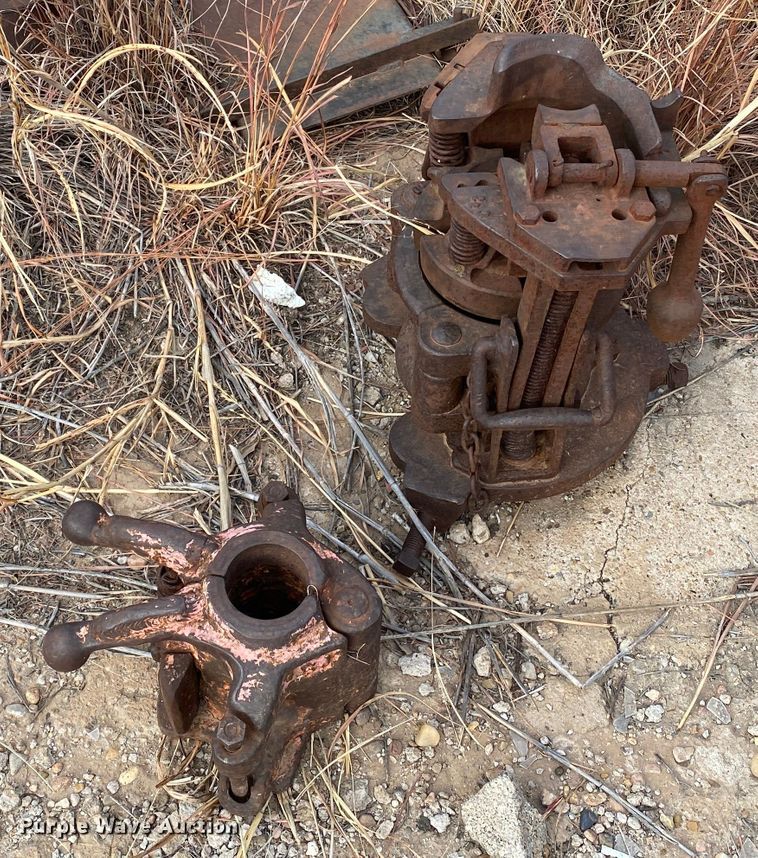 image for item DL1317 1955 Walker-Neer S-33  pulling unit