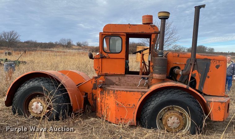 image for item DL1321 Wagner TR9  4WD tractor