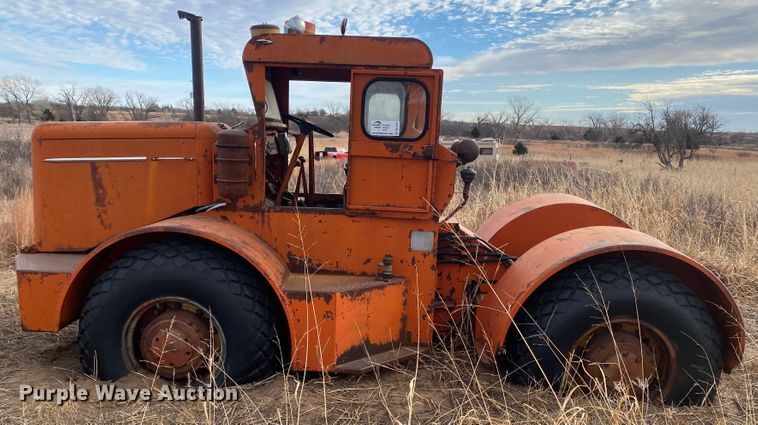 image for item DL1321 Wagner TR9  4WD tractor