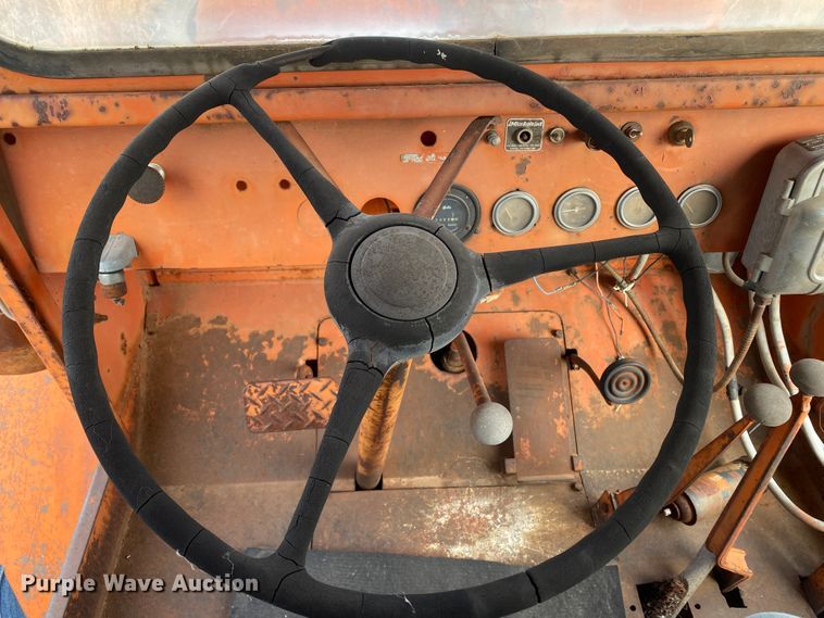 image for item DL1321 Wagner TR9  4WD tractor