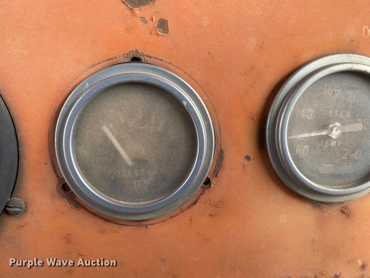 image for item DL1321 Wagner TR9  4WD tractor