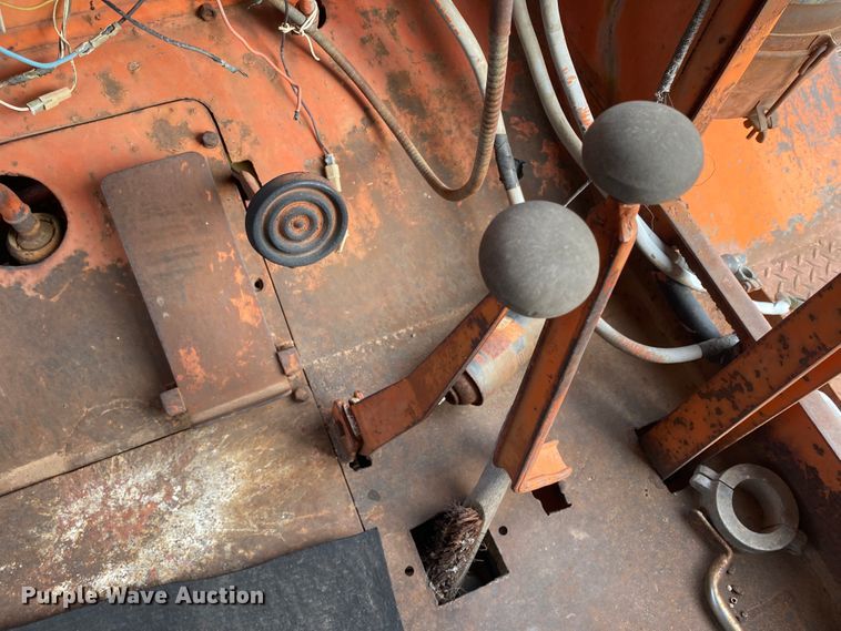 image for item DL1321 Wagner TR9  4WD tractor