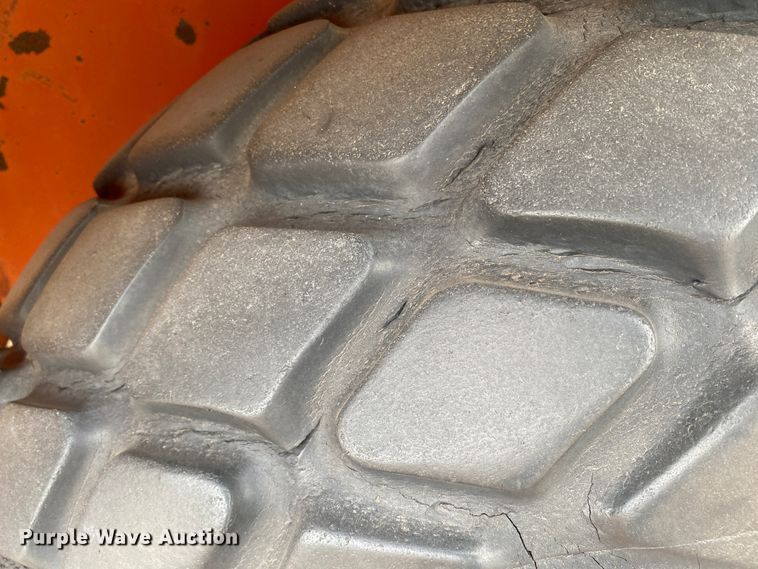 image for item DL1321 Wagner TR9  4WD tractor