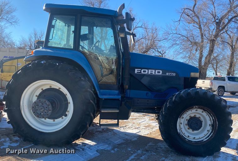 image for item DL1335 1995 Ford 8770  MFWD tractor