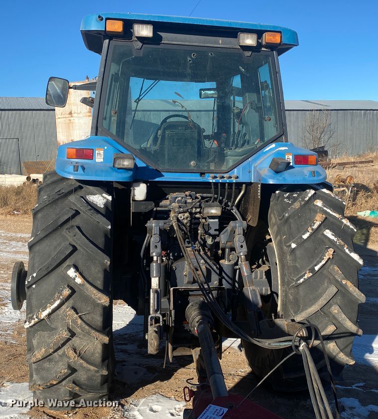 image for item DL1335 1995 Ford 8770  MFWD tractor