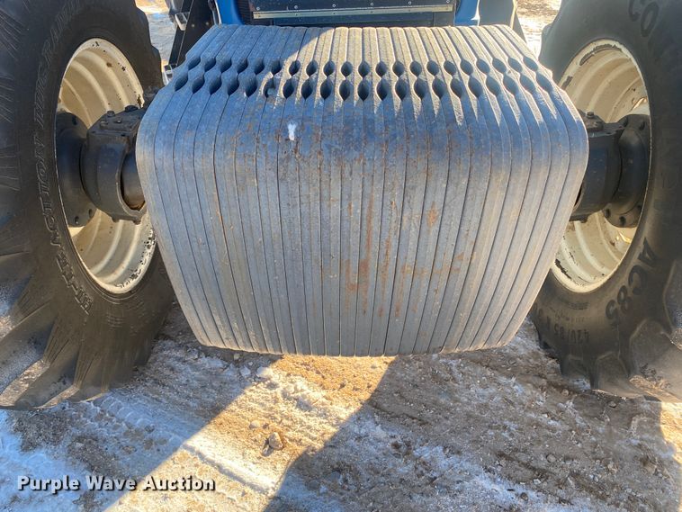 image for item DL1335 1995 Ford 8770  MFWD tractor