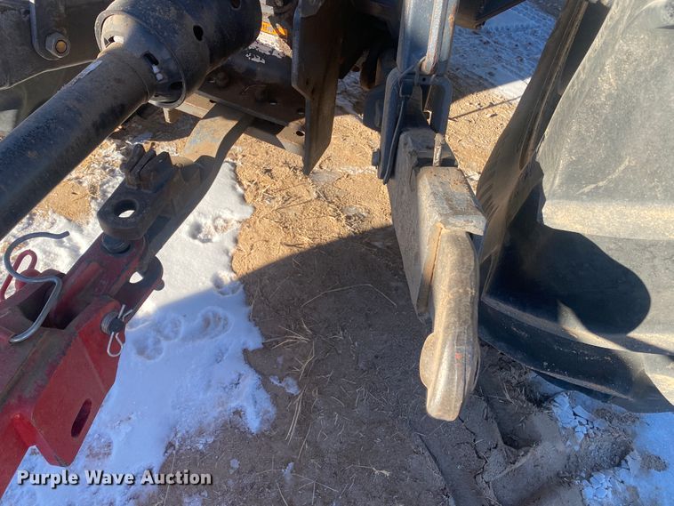 image for item DL1335 1995 Ford 8770  MFWD tractor