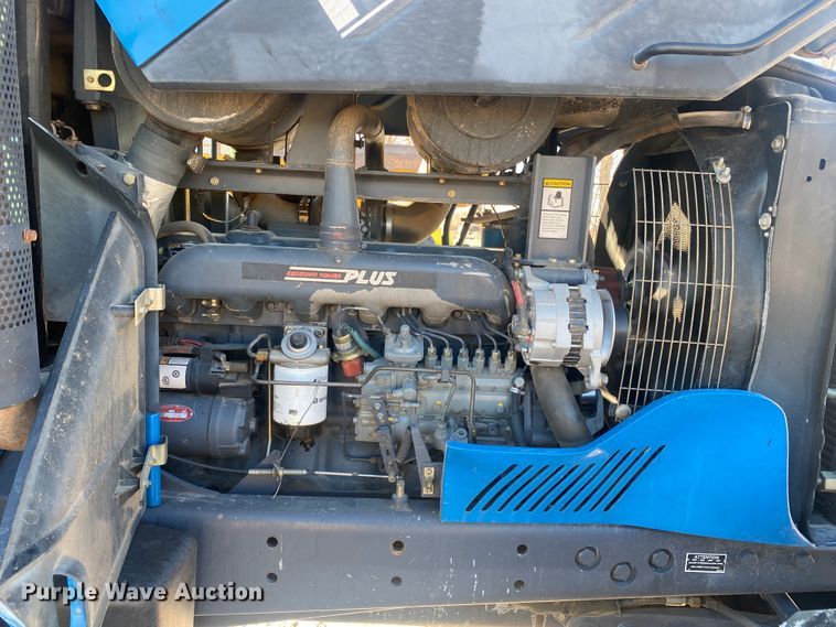 image for item DL1335 1995 Ford 8770  MFWD tractor