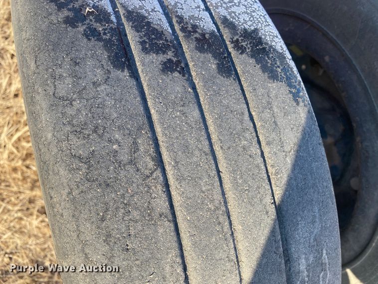 image for item DL1336 Rhino 6200-2  batwing rotary mower