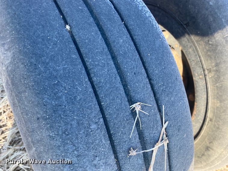 image for item DL1336 Rhino 6200-2  batwing rotary mower