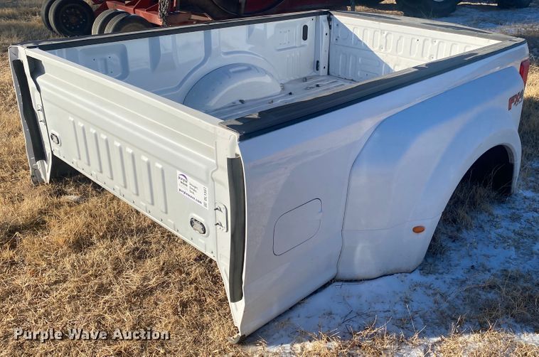 image for item DL1337 Pickup truck bed