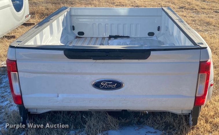 image for item DL1337 Pickup truck bed